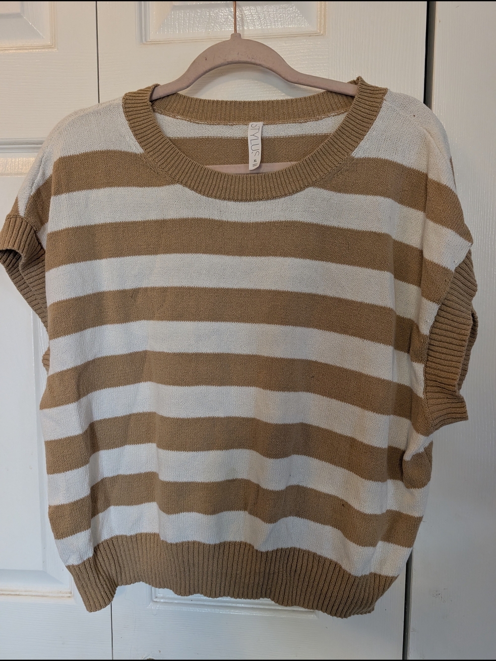 Stylus XL Camel Cream Striped Oversized Short Sleeve Knit Sweater